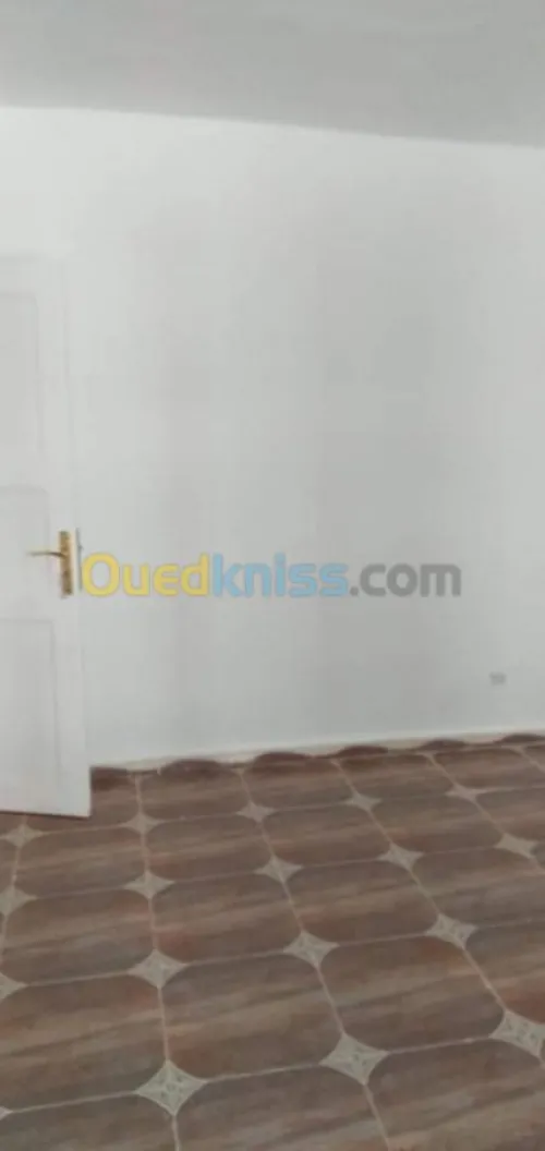Location Appartement F4 Relizane Relizane