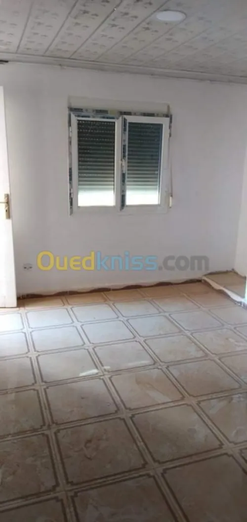 Location Appartement F4 Relizane Relizane