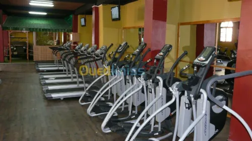 CLUB DE SPORT 