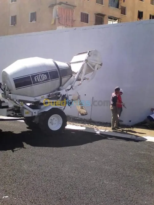 كراء فقط LOCATION Auto BÉTONNIÈRE 