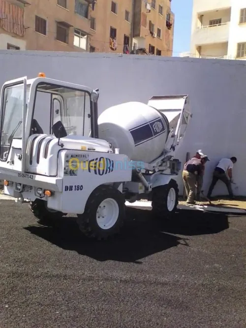 كراء فقط LOCATION Auto BÉTONNIÈRE 