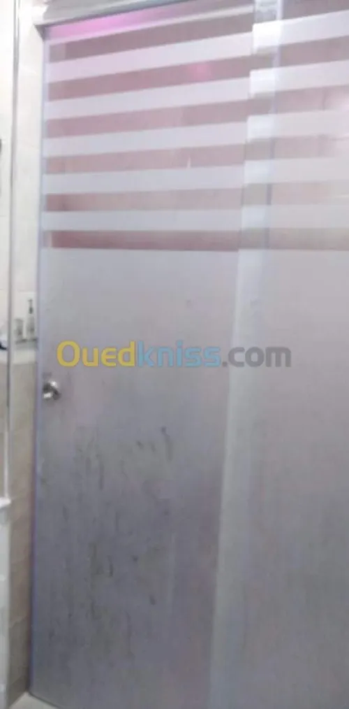 Aluminium et Pvc et cabinets de douche
