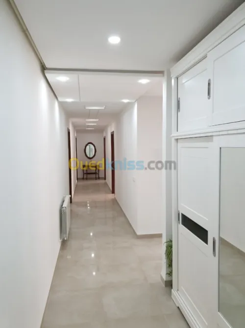 Location Appartement F4 Alger Said hamdine