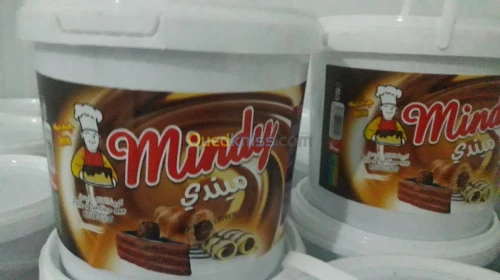 FABRIQUANT DE CHOCOLAT 