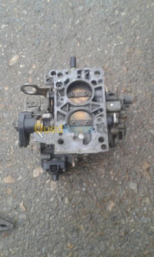Carburateur bx 405 305 205 306