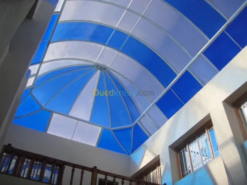 table laboratoire ,abris bus ,véhicule