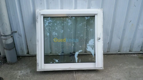 Fenêtre PVC français