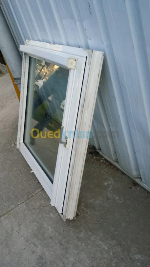 Fenêtre PVC français