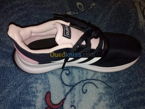 chaussures adidas femmes pointure 40
