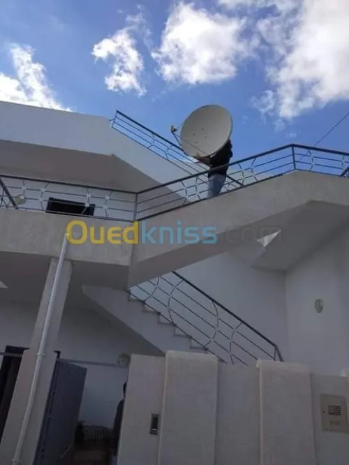 ~TRANSPORT &DÉMÉNAGEMENT (7/7j) .