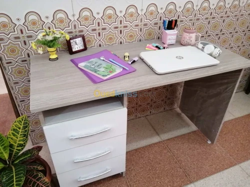 مكاتب بورق الملامين (16 ملم )