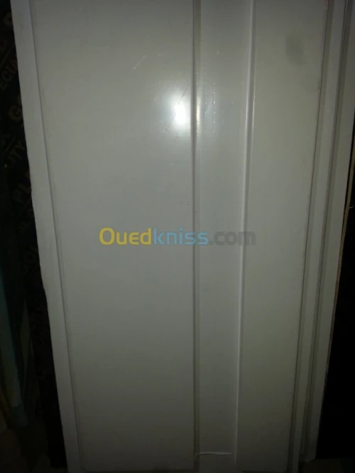 Marche  contre marche  