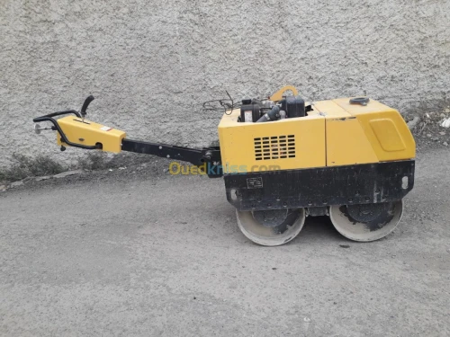 Compacteur a main pour location