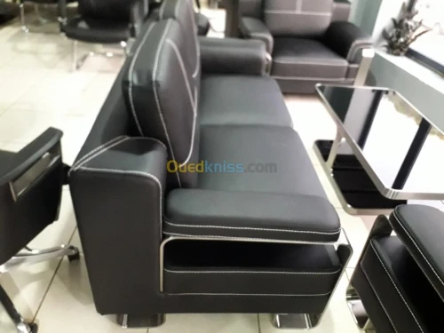 SALONS EN CUIR ET EN SIMILI CUIR 