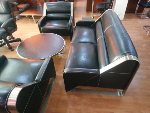 SALONS EN CUIR ET EN SIMILI CUIR 