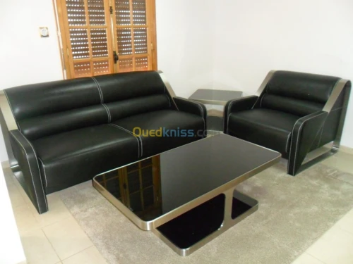 SALONS EN CUIR ET EN SIMILI CUIR 