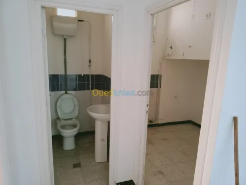 Location Local Bejaia Ouzellaguen
