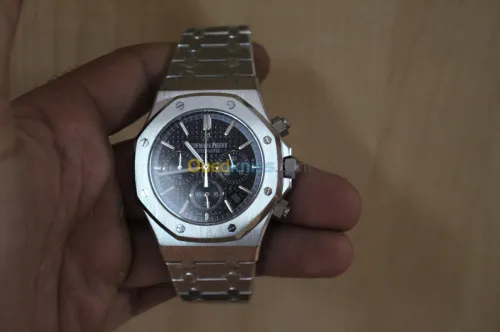 Montre pour hommes AUDEMARS PIGUET Royal OAK noire AP