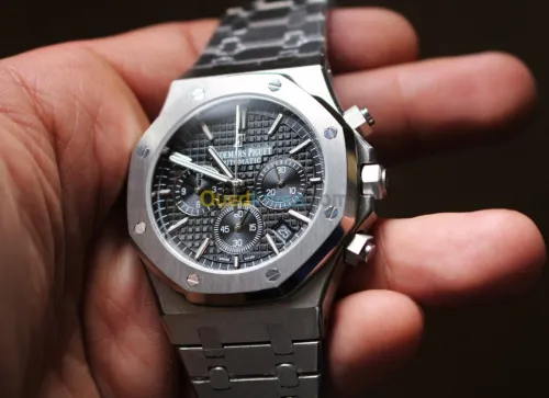 Montre pour hommes AUDEMARS PIGUET Royal OAK noire AP