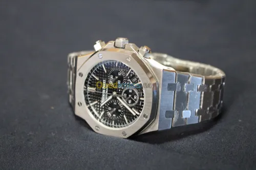 Montre pour hommes AUDEMARS PIGUET Royal OAK noire AP