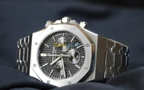 Montre pour hommes AUDEMARS PIGUET Royal OAK noire AP