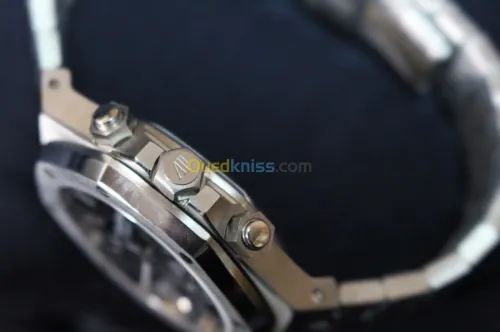Montre pour hommes AUDEMARS PIGUET Royal OAK noire AP