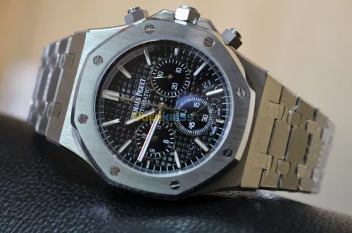 Montre pour hommes AUDEMARS PIGUET Royal OAK noire AP