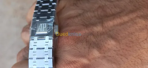 Montre pour hommes AUDEMARS PIGUET Royal OAK noire AP