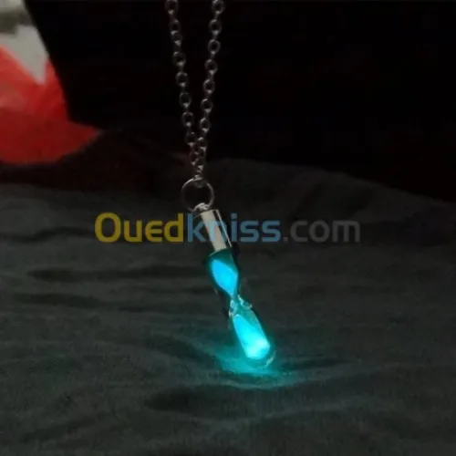 collier sablier lumineux