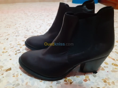 Bottines marque BATA