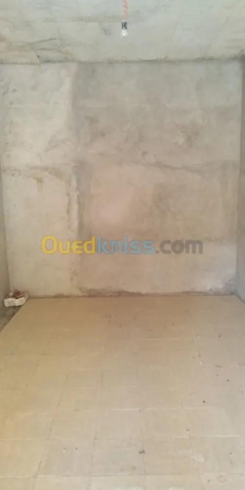 Vente Local Bouira El hachimia