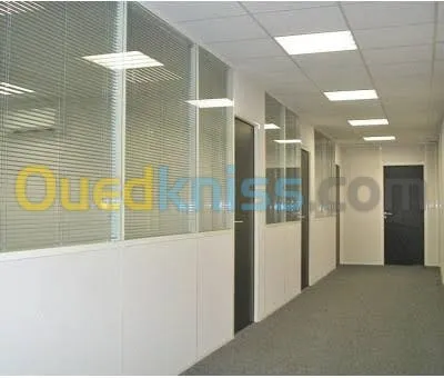 Cloison amovible pour bureaux