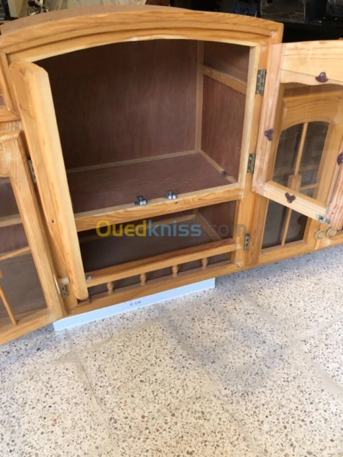 Meuble de cuisine en bois 
