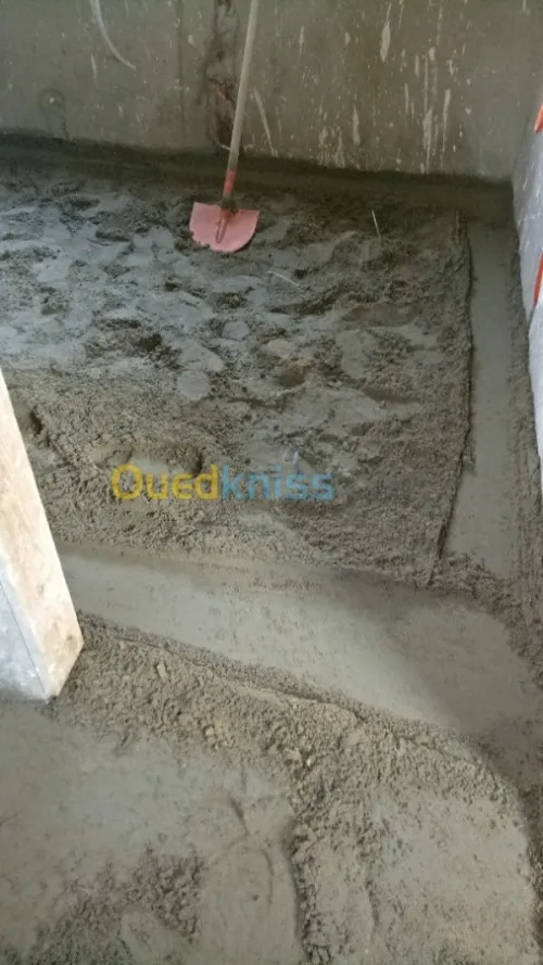 Faience dalle de sole marbre bien fini