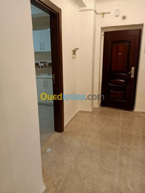 Location Appartement F4 Alger Bordj el bahri