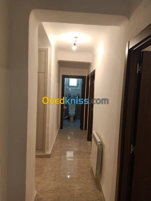 Location Appartement F4 Alger Bordj el bahri