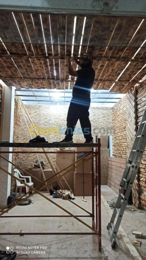 DECORATION, REVÊTEMENT ET AMENAGEMENT.