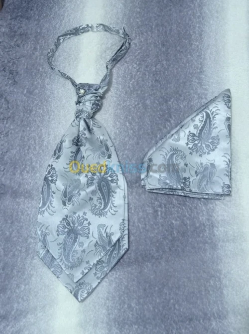 Costume quatres pièces