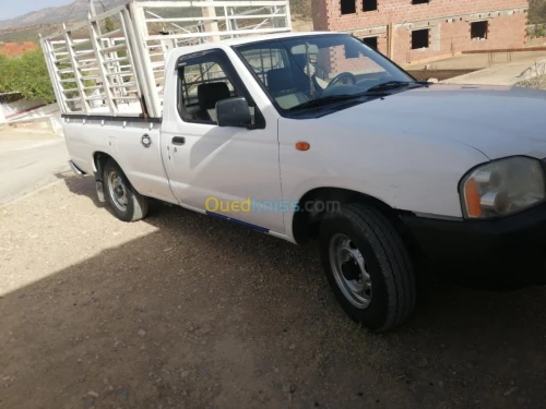 Nissan Pick up 