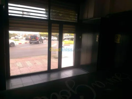 Vente Local Alger El mouradia