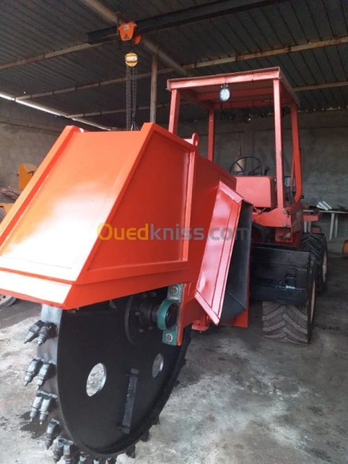 DITCH WITCH  DITCH WITCH 