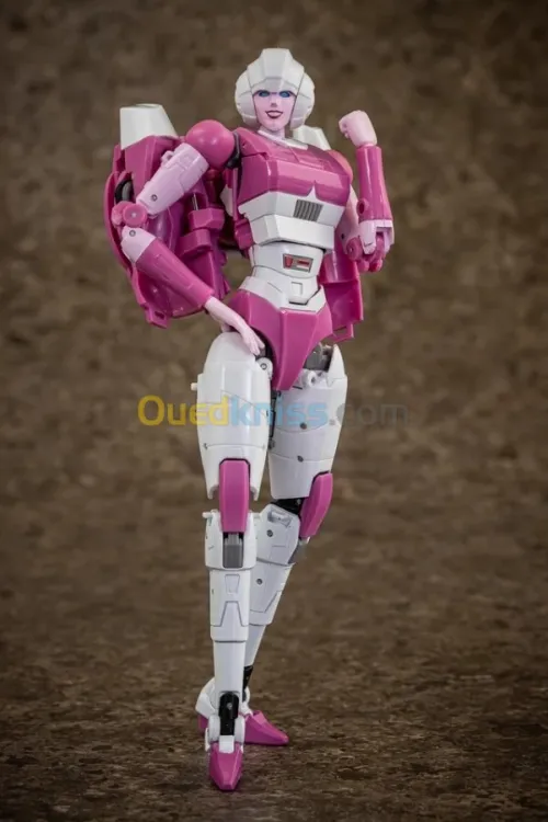 Super figurine transformer en voiture