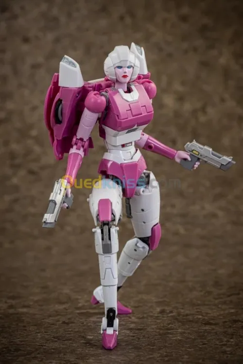 Super figurine transformer en voiture