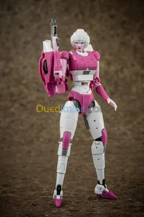 Super figurine transformer en voiture