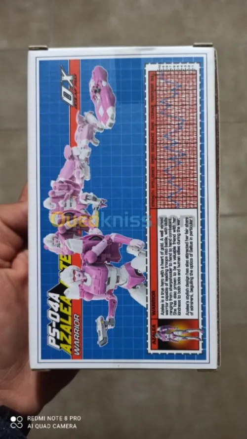 Super figurine transformer en voiture