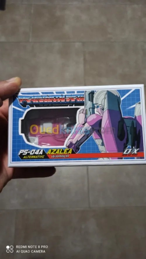 Super figurine transformer en voiture
