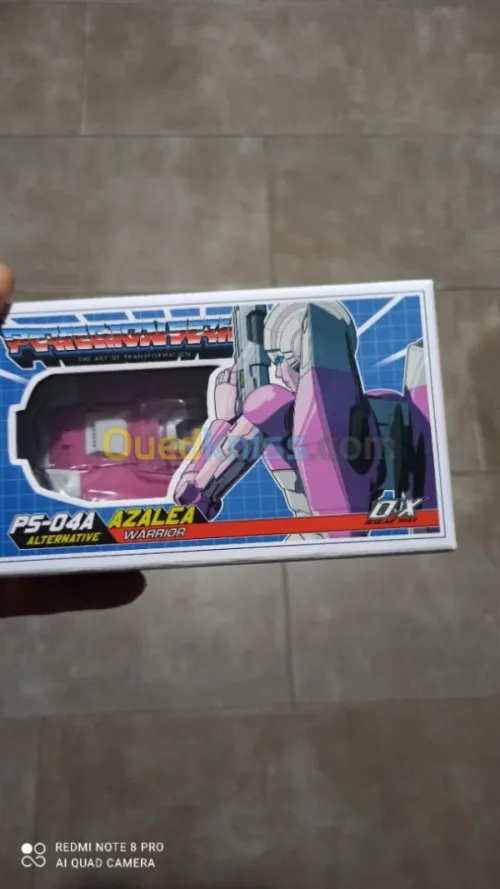 Super figurine transformer en voiture
