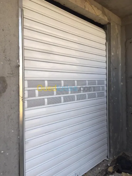 Rideaux électriques et manuels 