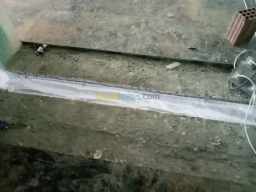 Couver joint bâtiment