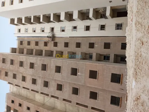 Couver joint bâtiment